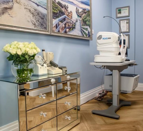 gabinet okulistyczny-fundus kamera marki Optomed